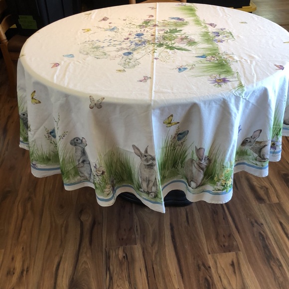 Williams Sonoma Floral Meadow 90” Round Tablecloth - Picture 2 of 6